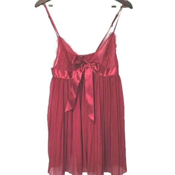 Victoria's Secret Sexy Pleated Babydoll Nightgown Size Large Lingerie Red Lace - Picture 4 of 8